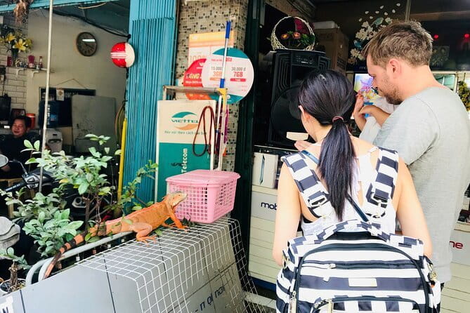 Saigon Local Sightseeing Free Walking Tour - Starting at 9:00 a.m. on Cách Mạng Tháng Tám