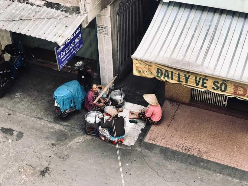 Saigon Local Sightseeing Walking Tour - Paying $6, then budgeting honestly