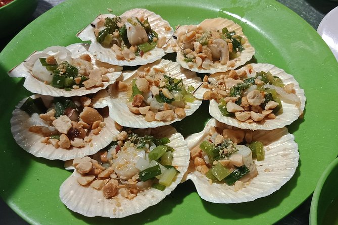 Saigon luxury food tour on motorbike with 10 authentic dishes - Ho Thi Ky Flower Market adds more than another food stop