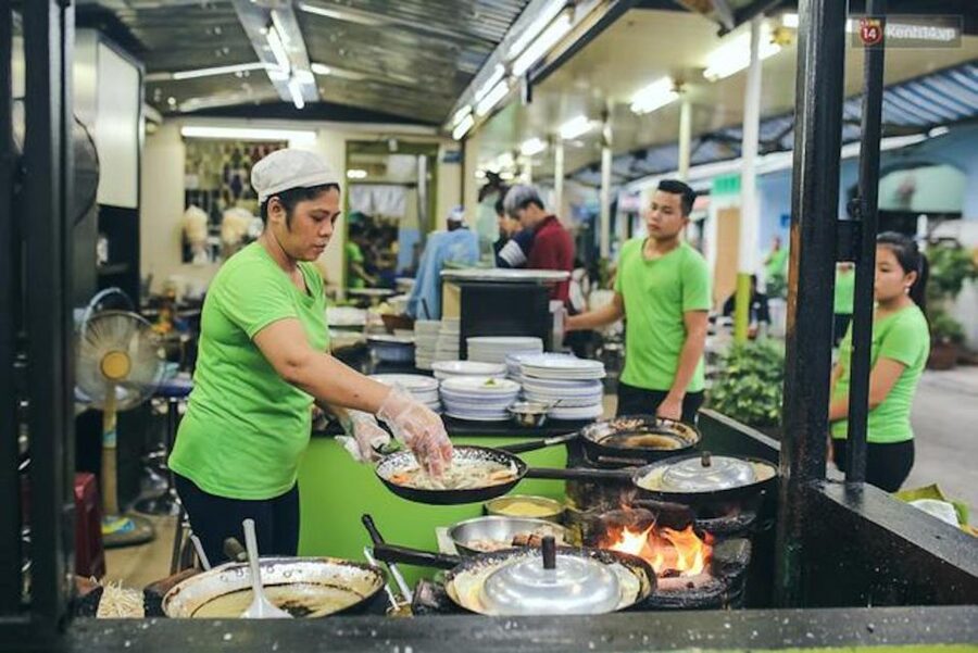 Saigon: Private Food Tour Discovery & City Tour by Jeep - Key points at a glance