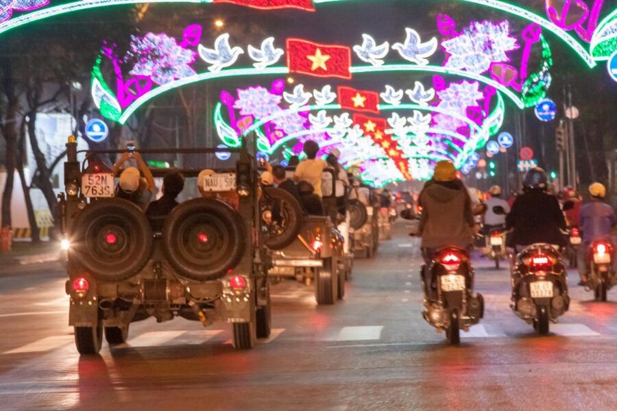 Saigon: Private Food Tour Discovery & City Tour by Jeep - The 6 p.m. hotel pickup keeps the evening simple