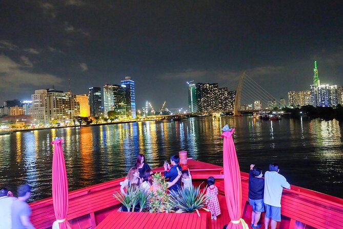 Saigon River Dinner Cruise: Buffet, Set Menu, Fine Dining (3hrs) - Guide service and the value of the transfers