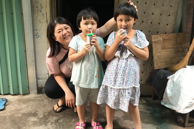 Saigon Slum tour and Saigon Chillspots by motorbike/ Aodai rider - Why the motorbike matters