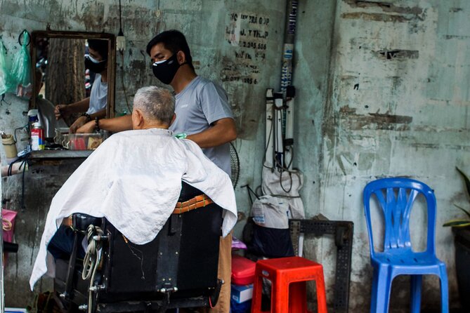 Saigon Street Photography Experience - Small-group size, timing, and physical demands
