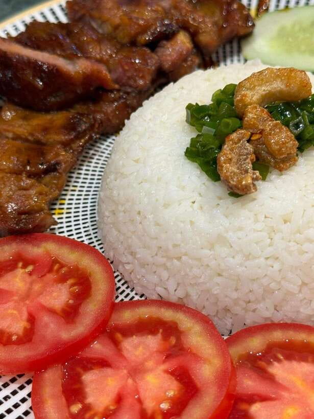 Secret walking Food Tour Ho Chi Minh City - Southern flavors with peppered hairy ark clams