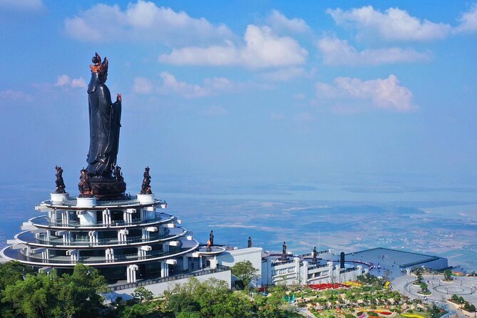 Small-Group 1-day: Cao Dai Temple & Ba Den Mountain - How the guides shape the experience