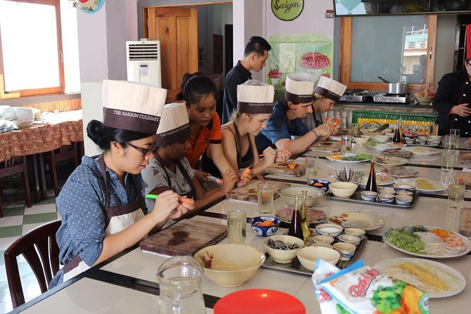 Small-group Cooking Class with Market visiting (4-5 hours) - Reading the market before you cook