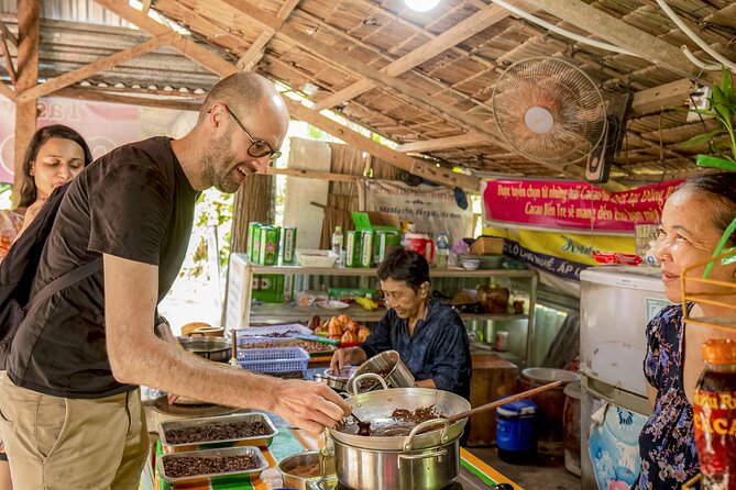 Small-Group Mekong Delta Day Trip: Boat Ride, Cottages & Pagoda - Vinh Trang Pagoda closes the day