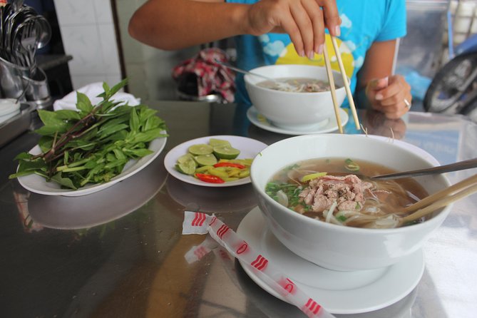 Small-group Street Food Lover by Motorbike (04 hours) - Starting from your hotel at 1:00 or 6:00