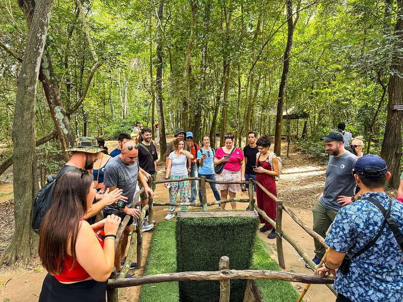 Small Group Tour: Ho Chi Minh City and Cu Chi Tunnels - The Central Post Office and a living colonial landmark
