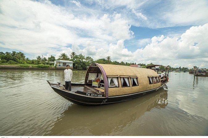 Song Xanh Sampan Mekong Delta Cruise 3 Days 2 Nights - Food, service, and life aboard