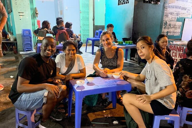 Spring Private Saigon Tour: Highlights & Hidden Gems, and More! - Starting at KIDO Flagship Store in District 1