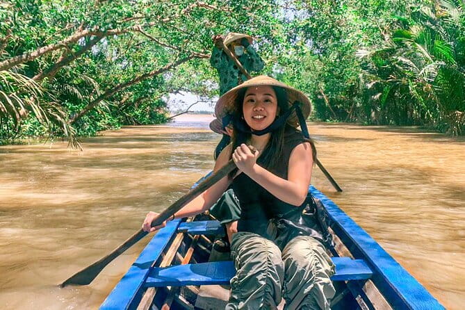 Tay Ninh – Cao Dai & Ba Den Mountain + Optional Cu Chi Tunnels - A family-style Vietnamese lunch in Tay Ninh