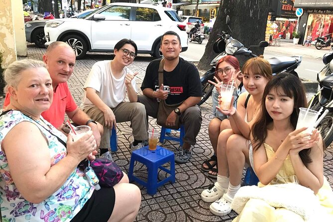 The 10 Tastings of Ho Chi Minh City By Walking (Taxi Pickup) - Banh mi at Nguyen Thien Thuat apartment buildings