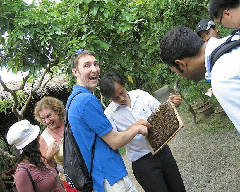 Top Site Must See Bestseller Mekong Delta Full-Day Discovery - Tropical fruit and traditional music