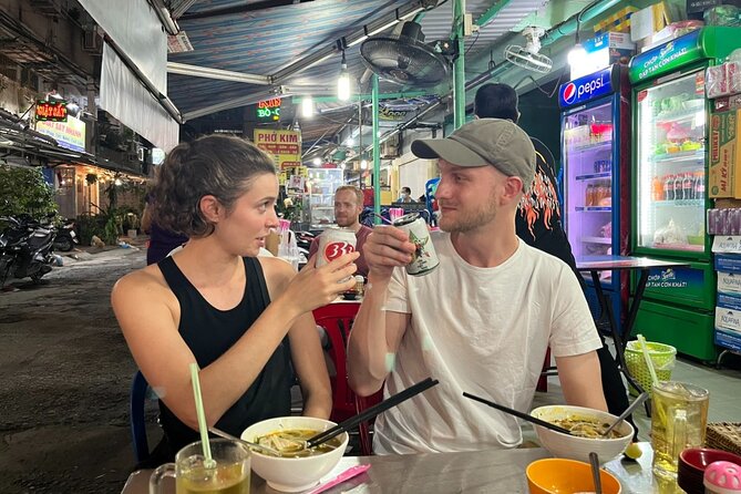 Traditional cuisines through the top local restaurants in Saigon - Bánh Xèo Ngọc Sơn and the appeal of a hot Vietnamese pancake