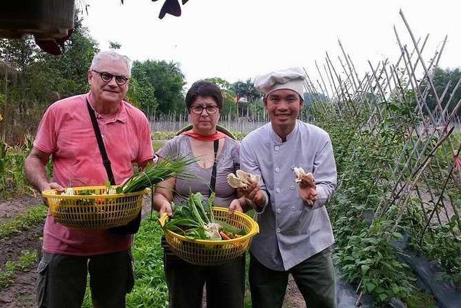 Vietnamese Cooking Class and Cu Chi Tunnels Tour from Ho Chi Minh City - Lunch, recipes, and the certificate