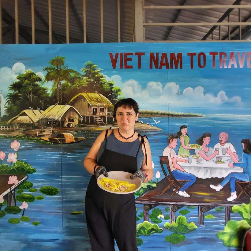 VIP NEW Tour 1Day Cu Chi Tunnels and Kayak Adventure Mekong - A Vietnamese barbecue and a lesson at 1pm