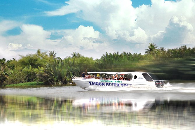 VIP Tour in Dragon Floating Temple sightseeing by SpeedBoat - Key points to know before booking