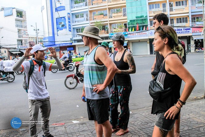 Walking Tour - Ben Thanh Market for browsing and bargaining