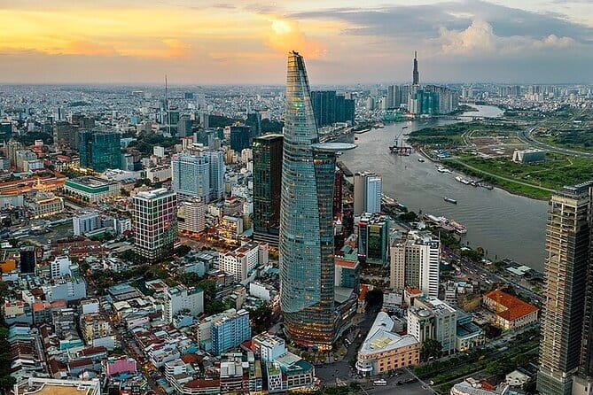 Water Puppet Show And Dinner Cruise On Saigon River Private Tour - The real price and overall value